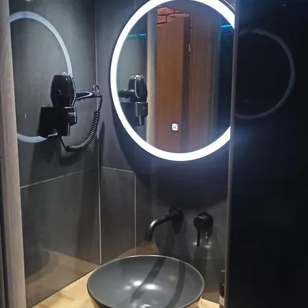 Apartamento Ano Poli